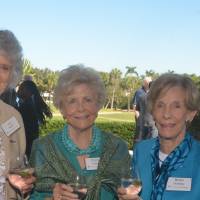 Sue Moore, Penny Edison, and Helen Hunting.